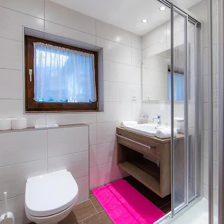 Jaqueline ベッド・アンド・ブレックファスト ゼルデン