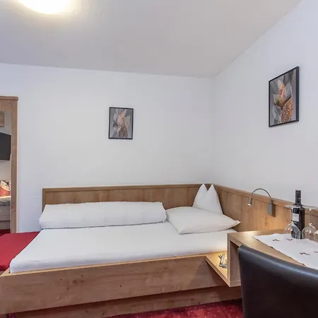 Jaqueline ベッド・アンド・ブレックファスト ゼルデン