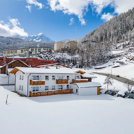 Jaqueline Frühstückspension 3*