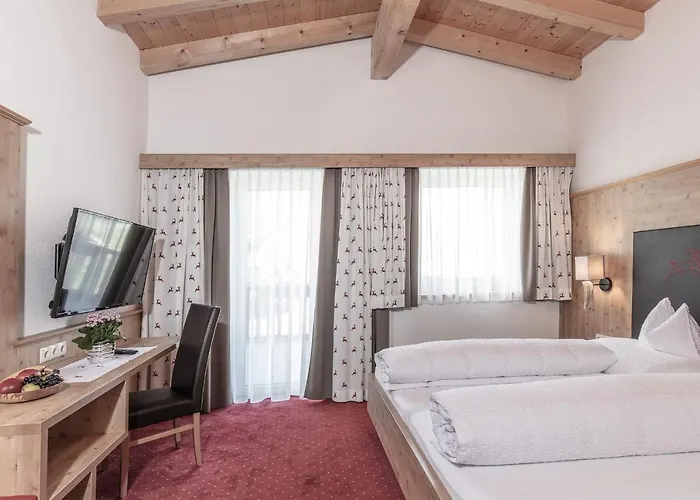 Jaqueline Зёльден