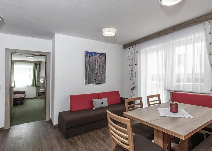 Jaqueline Зёльден